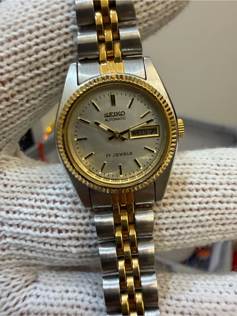 Vtg Seiko 4206-0519 Ladies Automatic Watch Two Tone Jubilee Day Date 17J Run